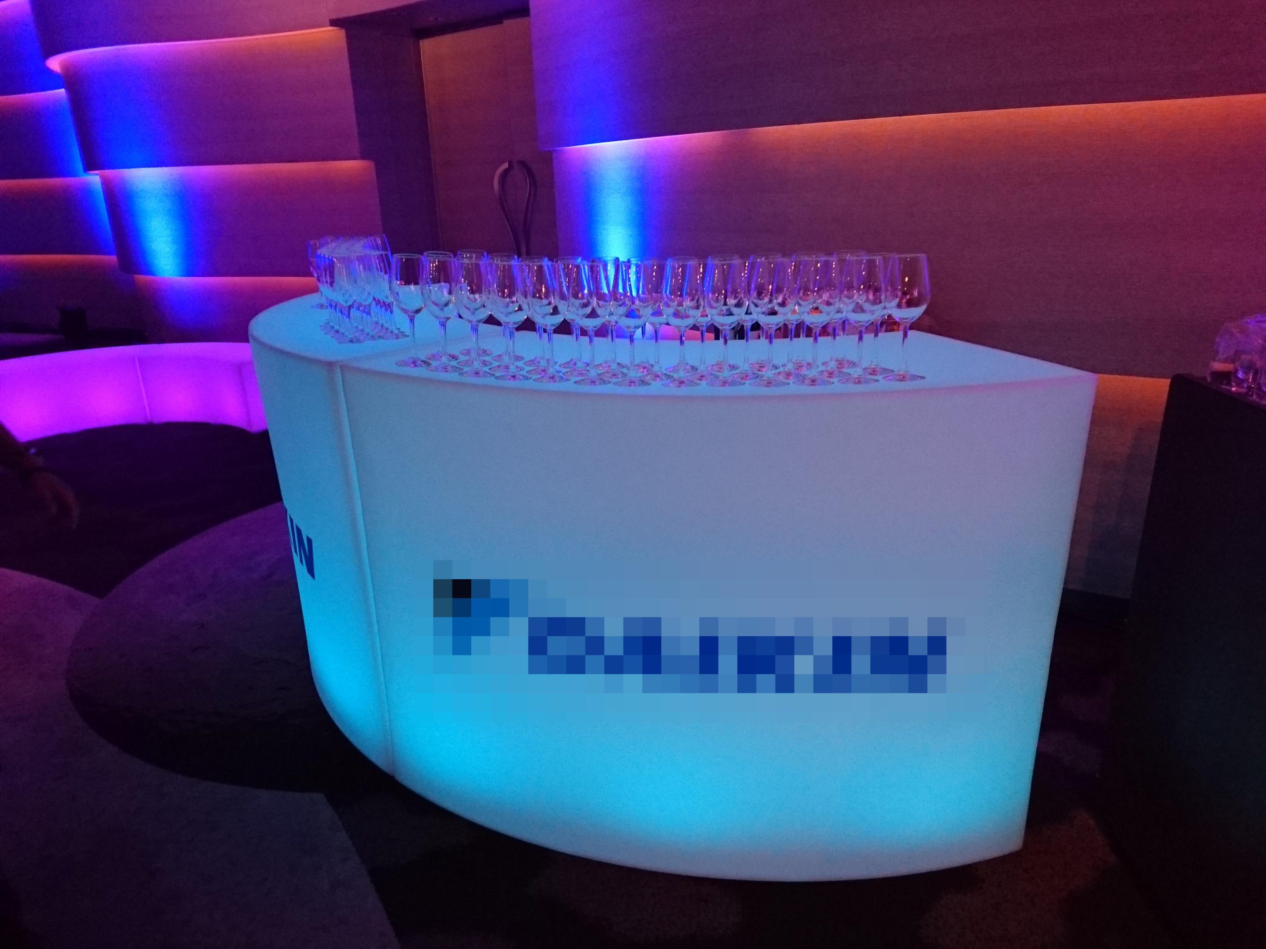 DE-79 LEDバーカウンター（2種） - 株式会社イベントサービス｜東京都 